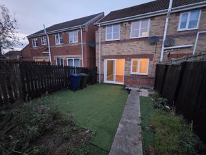 Photo 8- click for photo gallery